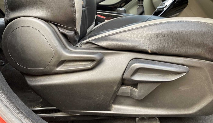 2021 Tata NEXON XZ PLUS (O) PETROL, Petrol, Manual, 5,115 km, Driver Side Adjustment Panel