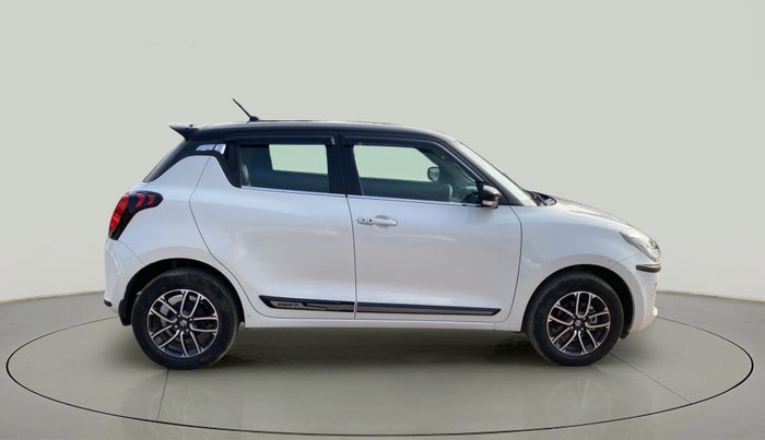 2022 Maruti Swift ZXI PLUS DUAL TONE, Petrol, Manual, 5,389 km, Right Side View