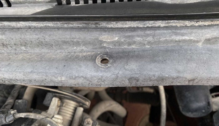 2013 Hyundai Eon D-LITE+, Petrol, Manual, 38,597 km, Bonnet (hood) - Cowl vent panel has minor damage