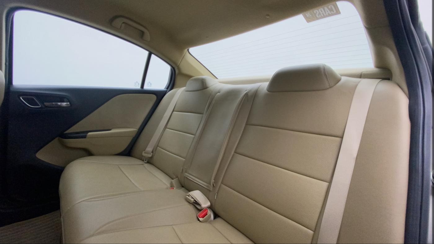 2019 Honda City 1.5L I-VTEC V MT, Petrol, Manual, 38,408 km, Right Side Rear Door Cabin