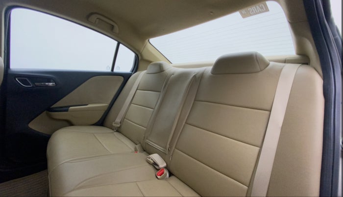 2019 Honda City 1.5L I-VTEC V MT, Petrol, Manual, 38,408 km, Right Side Rear Door Cabin