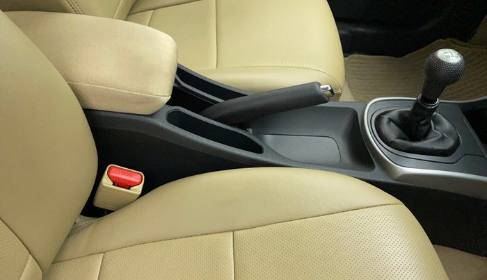 2019 Honda City 1.5L I-VTEC V MT, Petrol, Manual, 38,408 km, Gear Lever