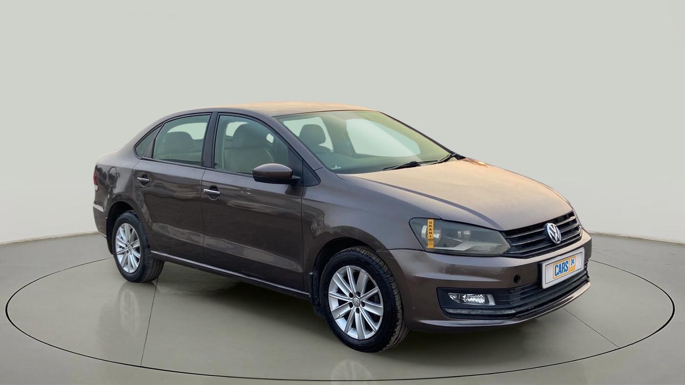 2016 Volkswagen Vento HIGHLINE DIESEL 1.5, Diesel, Manual, 1,17,599 km, Right Front Diagonal