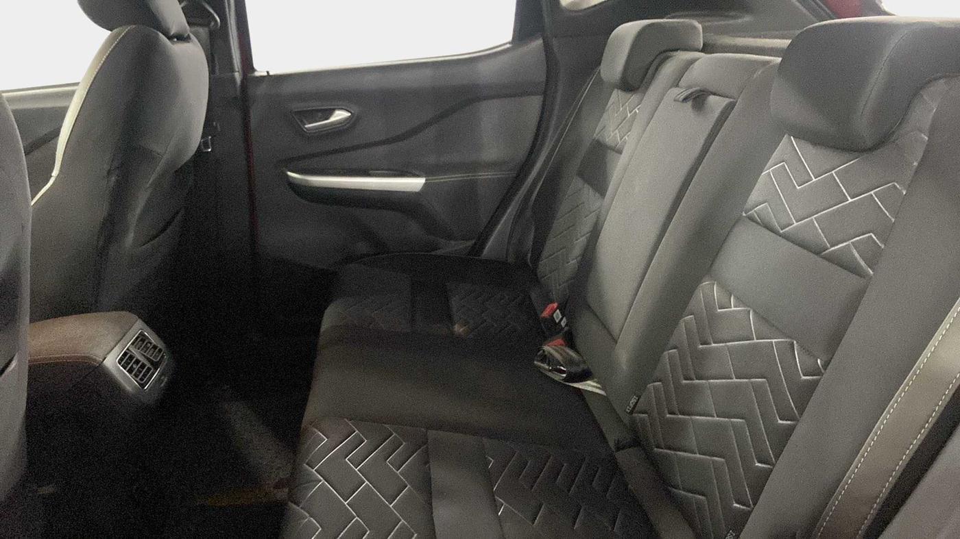2021 Nissan MAGNITE XV PREMIUM TURBO CVT, Petrol, Automatic, 20,810 km, Right Side Rear Door Cabin