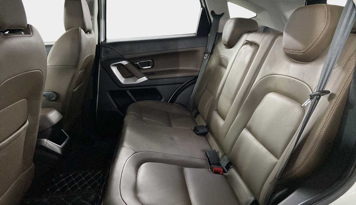 2020 Tata Harrier XZA PLUS 2.0L DUAL TONE, Diesel, Automatic, 48,760 km, Right Side Rear Door Cabin