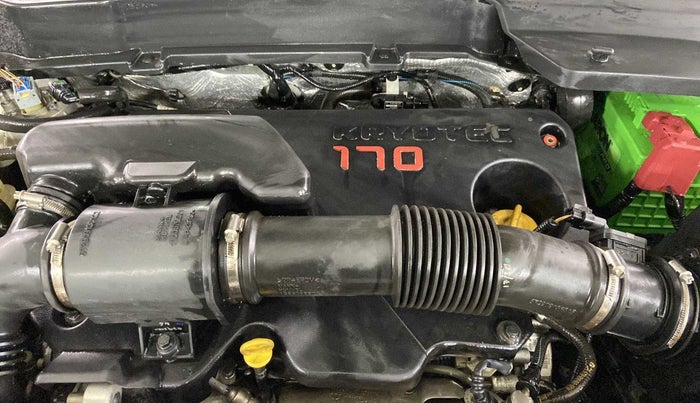 2020 Tata Harrier XZA PLUS 2.0L DUAL TONE, Diesel, Automatic, 48,760 km, Open Bonet