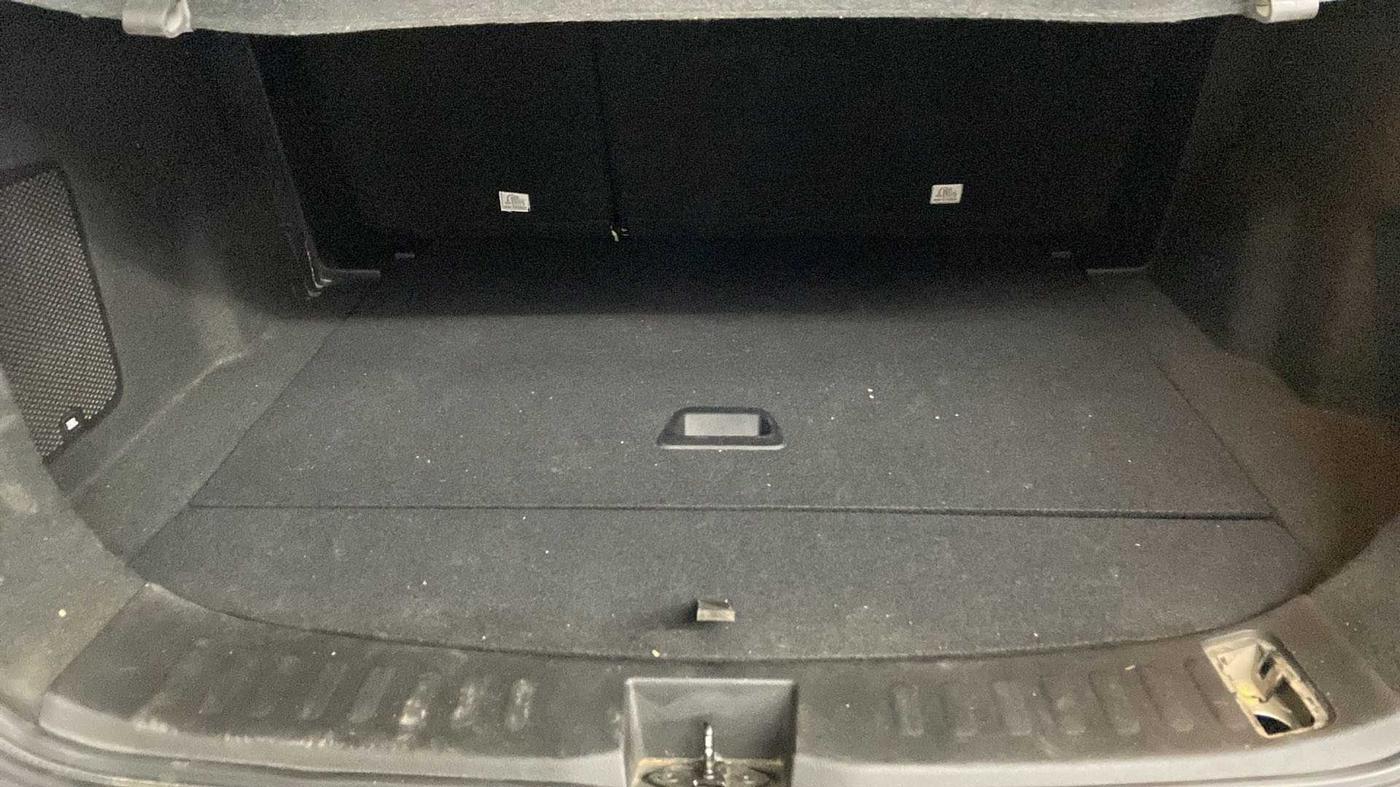 2020 Tata Harrier XZA PLUS 2.0L DUAL TONE, Diesel, Automatic, 48,760 km, Boot Inside
