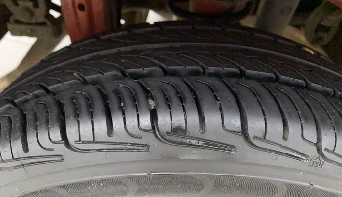 2010 Maruti Zen Estilo VXI, Petrol, Manual, 24,983 km, Right Rear Tyre Tread