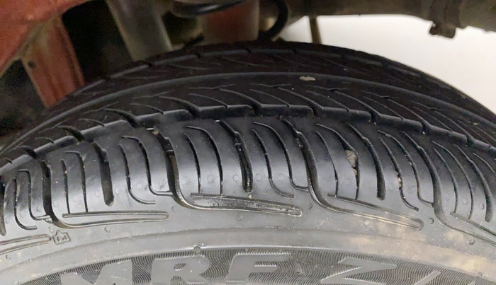 2010 Maruti Zen Estilo VXI, Petrol, Manual, 24,983 km, Left Rear Tyre Tread