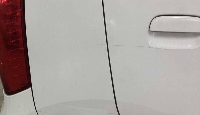 2012 Maruti Wagon R 1.0 VXI, Petrol, Manual, 29,891 km, Right quarter panel - Slightly dented