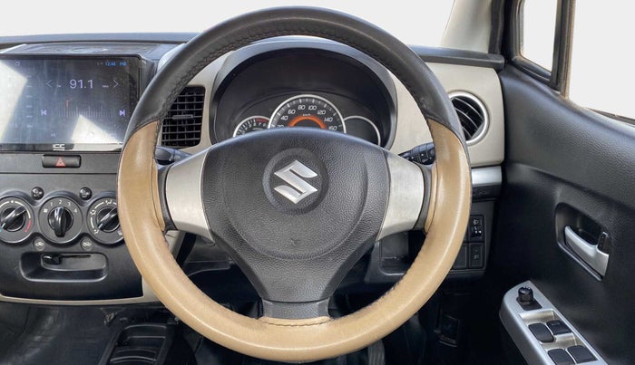2016 Maruti Wagon R 1.0 VXI, Petrol, Manual, 59,587 km, Steering Wheel Close Up