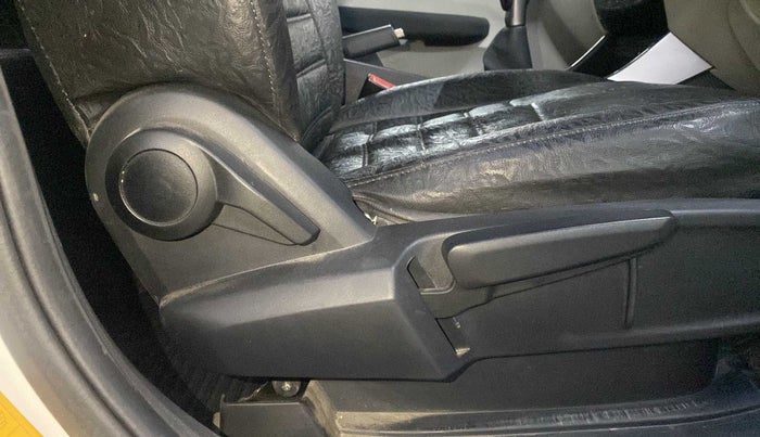 2021 Tata ALTROZ XZ PETROL, Petrol, Manual, 25,634 km, Driver Side Adjustment Panel