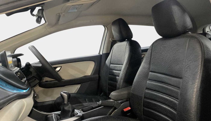 2021 Tata ALTROZ XZ PETROL, Petrol, Manual, 25,634 km, Right Side Front Door Cabin