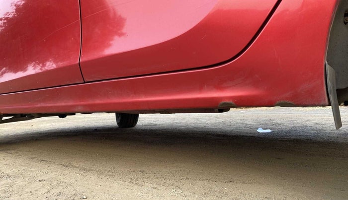 2016 Tata Tiago XZ PETROL, Petrol, Manual, 45,633 km, Left running board - Slightly dented