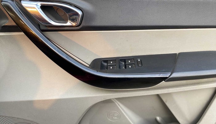 2016 Tata Tiago XZ PETROL, Petrol, Manual, 45,633 km, Driver Side Door Panels Control