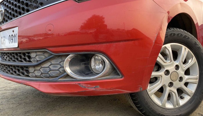 2016 Tata Tiago XZ PETROL, Petrol, Manual, 45,633 km, Front bumper - Minor scratches