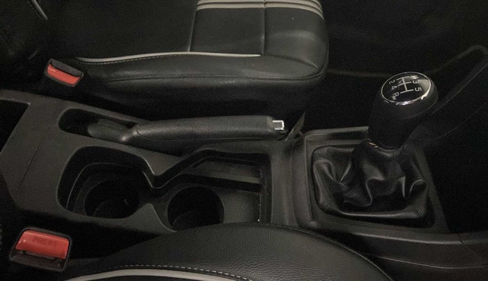 2021 Maruti Vitara Brezza VXI, Petrol, Manual, 23,956 km, Gear Lever