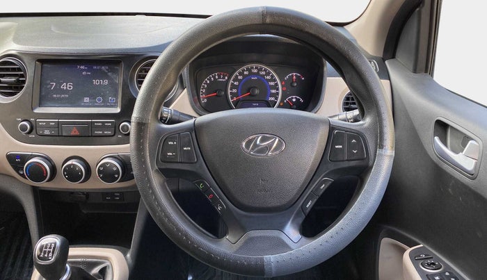 2020 Hyundai Grand i10 SPORTZ 1.2 KAPPA VTVT, Petrol, Manual, 22,140 km, Steering Wheel Close Up