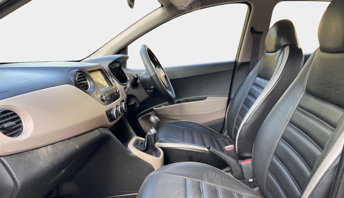 2020 Hyundai Grand i10 SPORTZ 1.2 KAPPA VTVT, Petrol, Manual, 22,140 km, Right Side Front Door Cabin