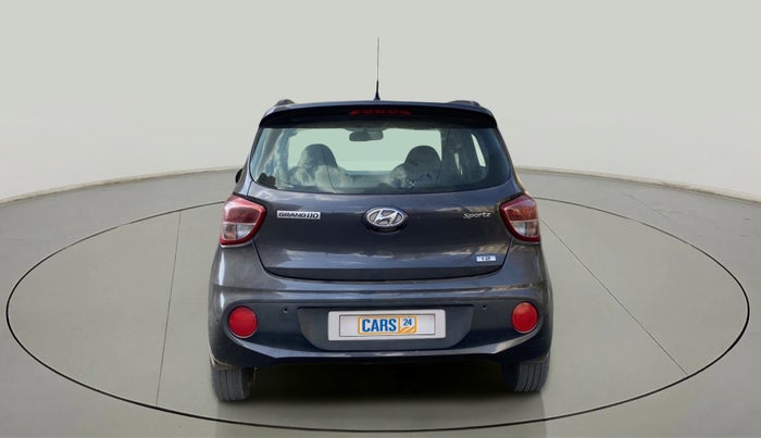 2020 Hyundai Grand i10 SPORTZ 1.2 KAPPA VTVT, Petrol, Manual, 22,140 km, Back/Rear