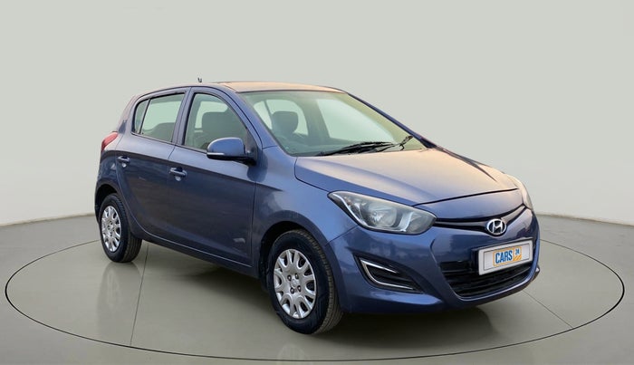 2013 Hyundai i20 MAGNA (O) 1.2, Petrol, Manual, 37,925 km, Right Front Diagonal