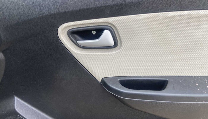 2021 Maruti Alto VXI, Petrol, Manual, 14,081 km, Driver Side Door Panels Control