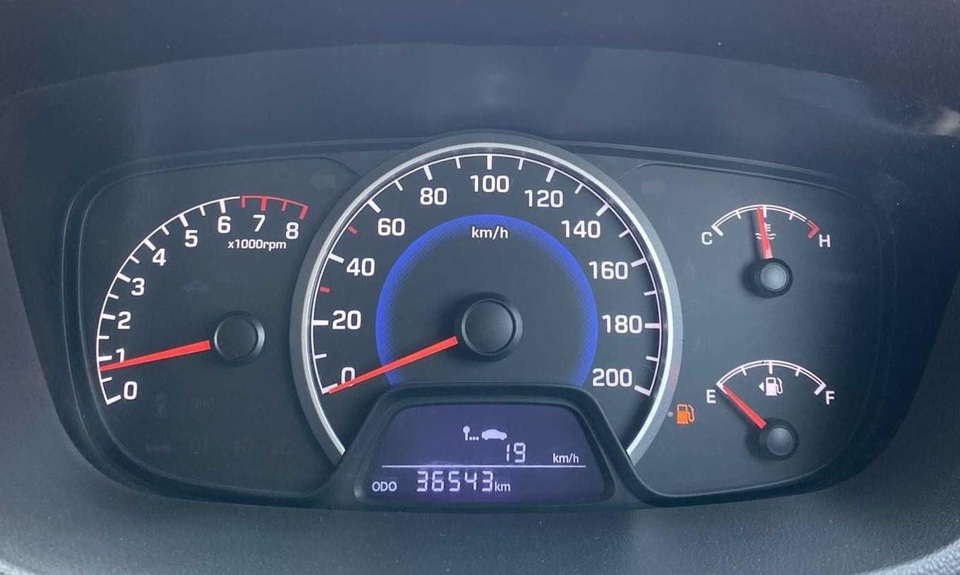 2017 Hyundai Grand i10 SPORTZ 1.2 KAPPA VTVT, Petrol, Manual, 36,559 km, Odometer Image