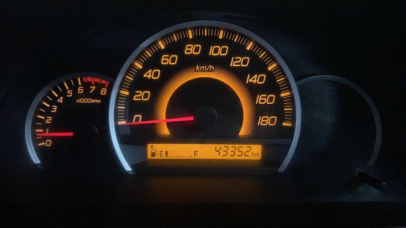 2014 Maruti Wagon R 1.0 VXI, Petrol, Manual, 43,407 km, Odometer Image