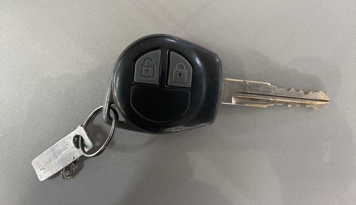 2016 Maruti Swift Dzire VXI, Petrol, Manual, 25,945 km, Key Close Up