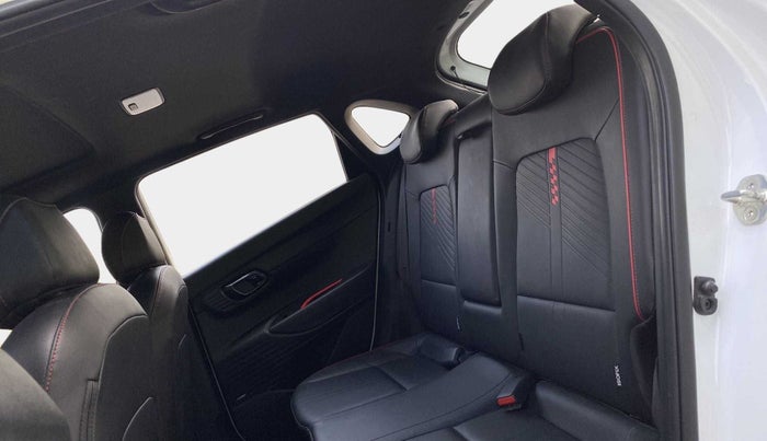 2021 Hyundai NEW I20 N LINE N8 1.0 TURBO GDI DCT, Petrol, Automatic, 23,115 km, Right Side Rear Door Cabin