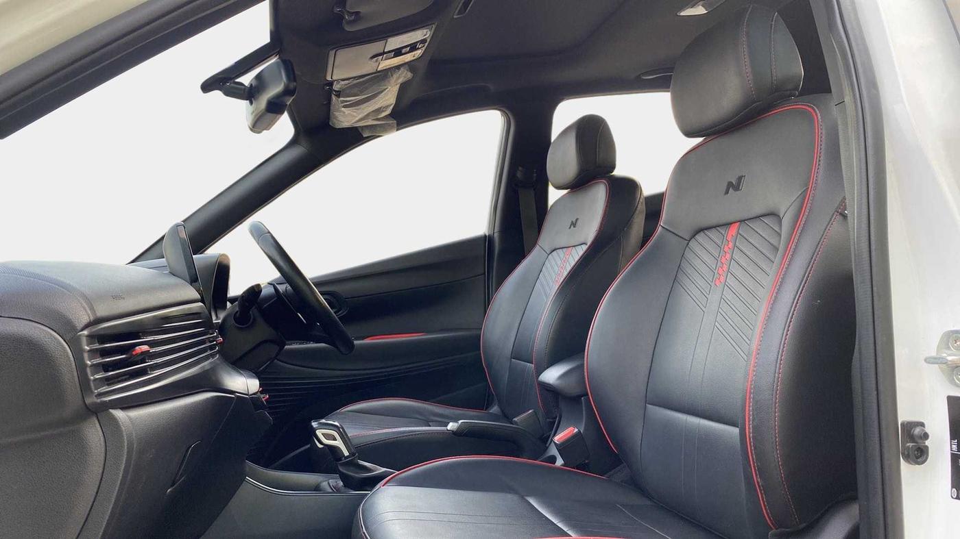 2021 Hyundai NEW I20 N LINE N8 1.0 TURBO GDI DCT, Petrol, Automatic, 23,115 km, Right Side Front Door Cabin