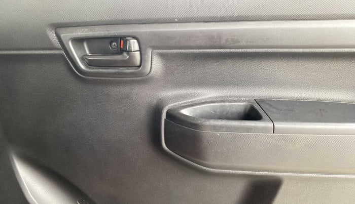 2022 Maruti S PRESSO VXI+, Petrol, Manual, 17,084 km, Driver Side Door Panels Control