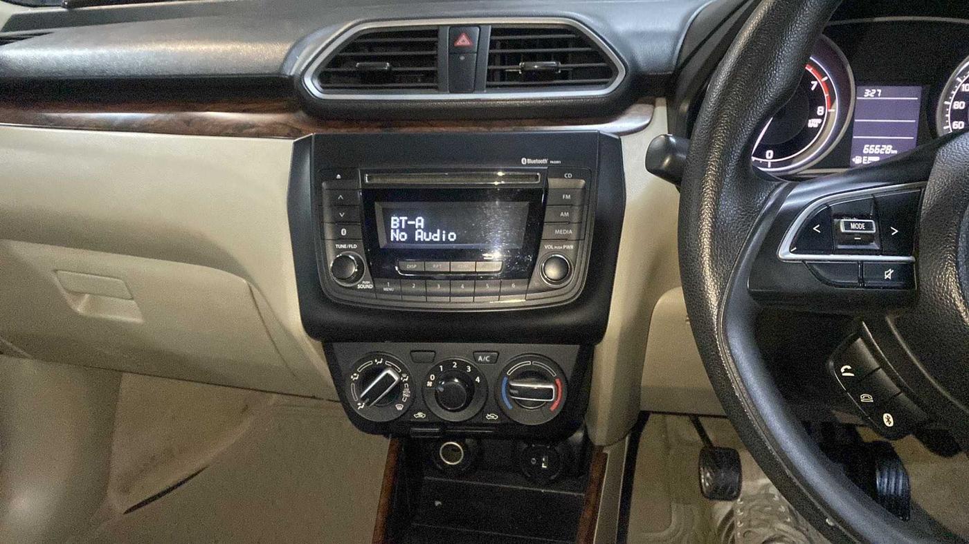2018 Maruti Dzire VXI, Petrol, Manual, 66,600 km, Air Conditioner