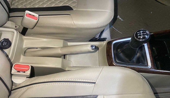 2018 Maruti Dzire VXI, Petrol, Manual, 66,600 km, Gear Lever