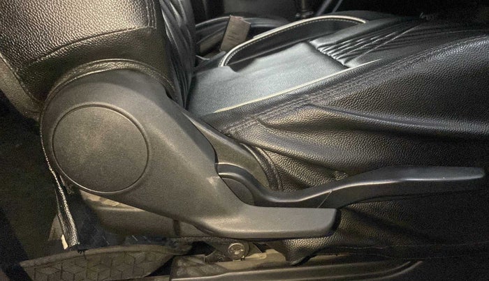 2021 Maruti Celerio ZXI PLUS, Petrol, Manual, 31,587 km, Driver Side Adjustment Panel