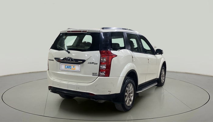 2016 Mahindra XUV500 W10 AT, Diesel, Automatic, 71,424 km, Right Back Diagonal