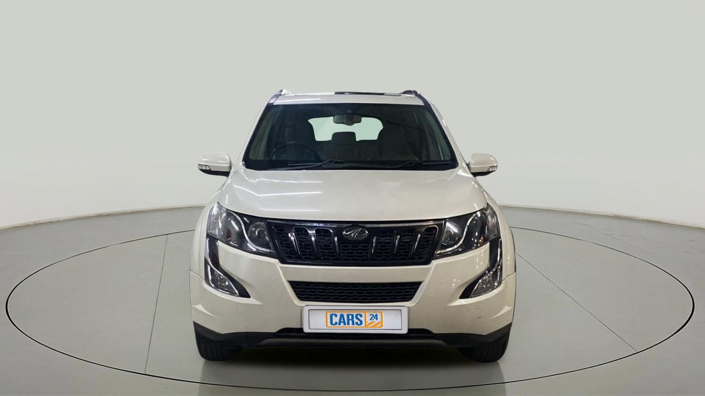 2016 Mahindra XUV500 W10 AT, Diesel, Automatic, 71,424 km, Front
