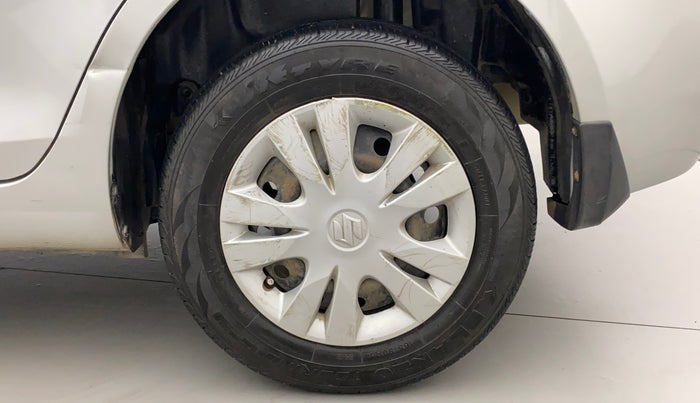 2014 Maruti Swift Dzire VXI, Petrol, Manual, 1,04,482 km, Left Rear Wheel