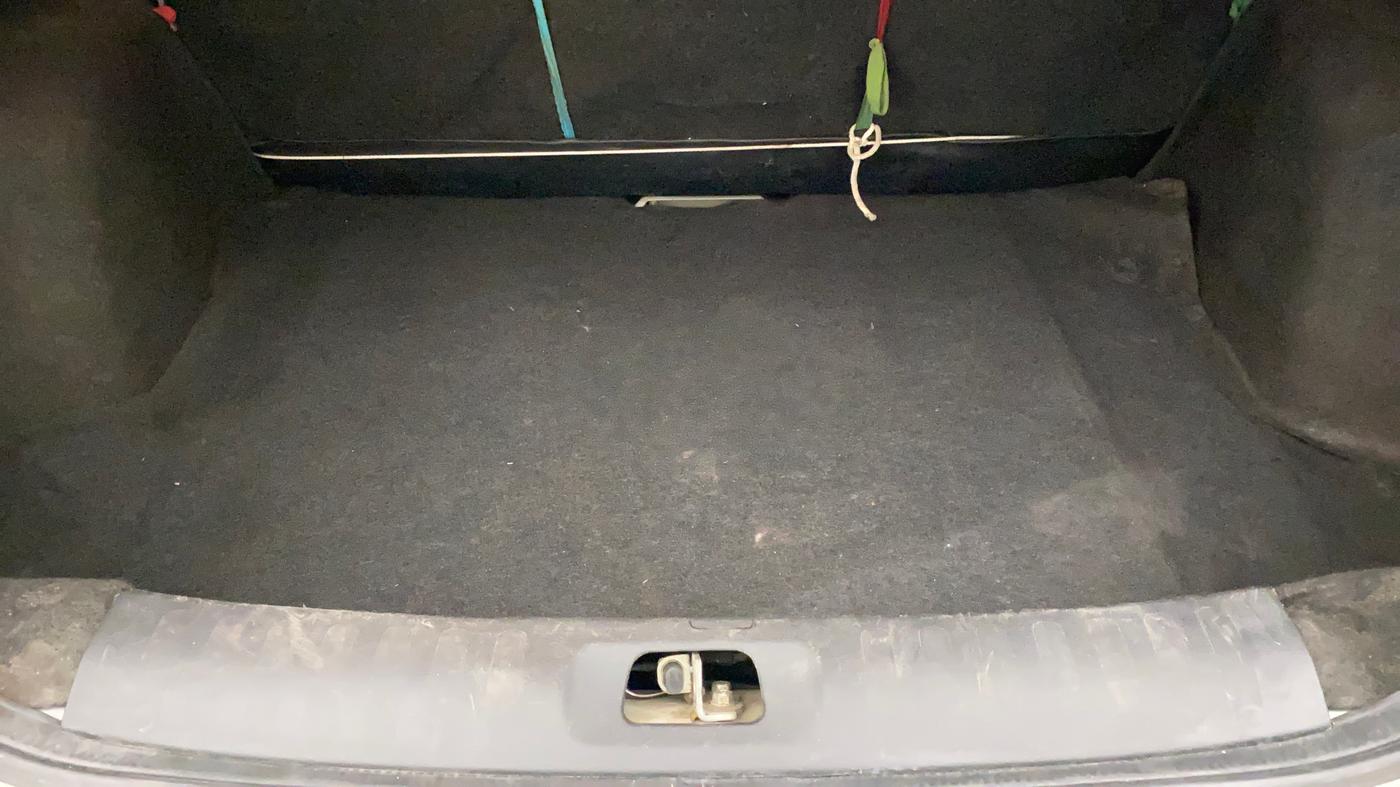 2014 Maruti Swift Dzire VXI, Petrol, Manual, 1,04,482 km, Boot Inside