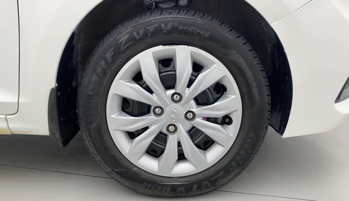 2019 Hyundai Verna 1.4 EX PETROL, Petrol, Manual, 59,884 km, Right Front Wheel