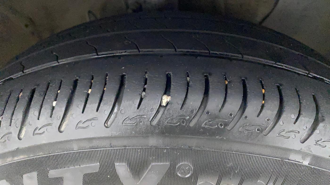 2019 Hyundai Verna 1.4 EX PETROL, Petrol, Manual, 59,884 km, Right Front Tyre Tread