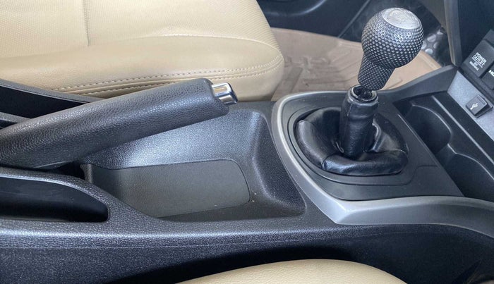 2017 Honda City 1.5L I-VTEC V MT, Petrol, Manual, 43,220 km, Gear Lever