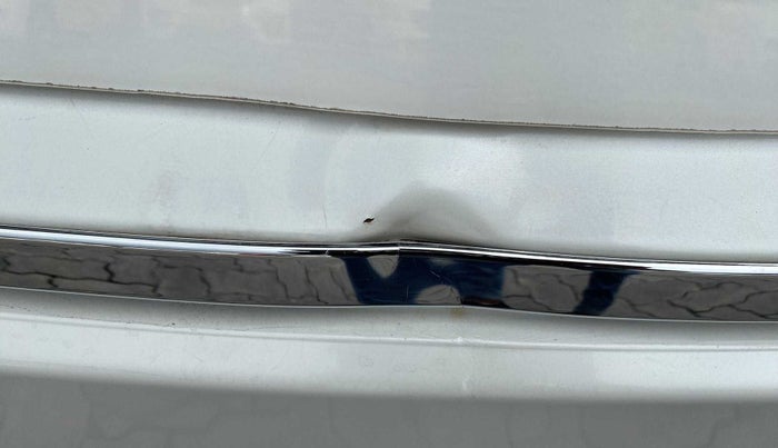 2017 Honda City 1.5L I-VTEC V MT, Petrol, Manual, 43,220 km, Dicky (Boot door) - Slightly dented