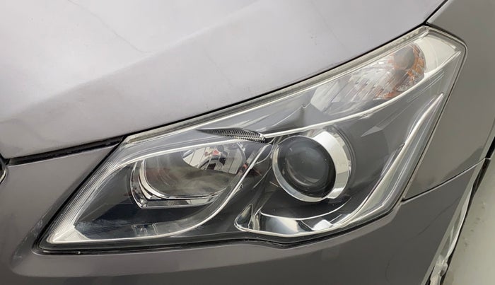 2015 Maruti Ciaz VXI+, Petrol, Manual, 68,617 km, Left headlight - Minor scratches