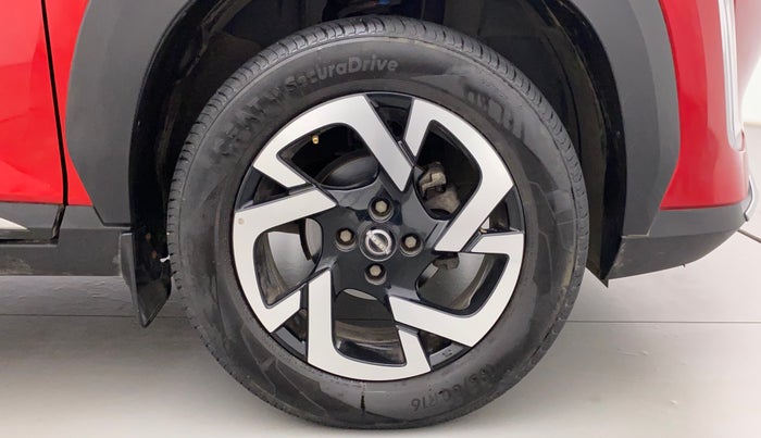 2022 Nissan MAGNITE XV PREMIUM TURBO CVT, Petrol, Automatic, 10,377 km, Right Front Wheel