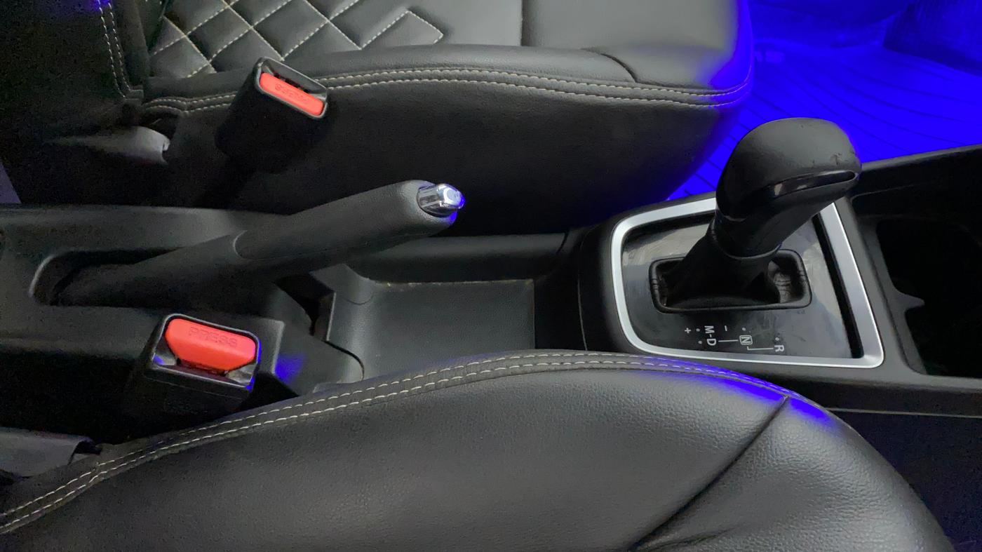 2019 Maruti Swift VDI AMT, Diesel, Automatic, 76,159 km, Gear Lever