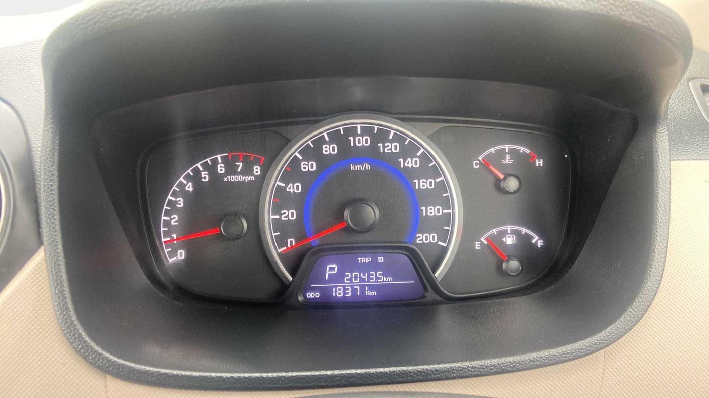 2019 Hyundai Grand i10 SPORTZ AT 1.2 KAPPA VTVT, Petrol, Automatic, 18,371 km, Odometer Image