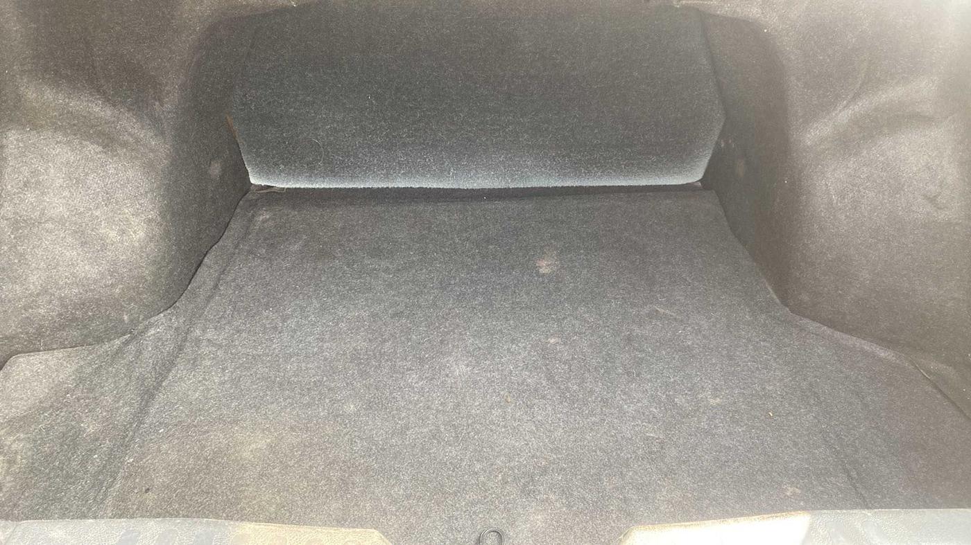 2014 Maruti Ciaz ZXI, Petrol, Manual, 62,228 km, Boot Inside