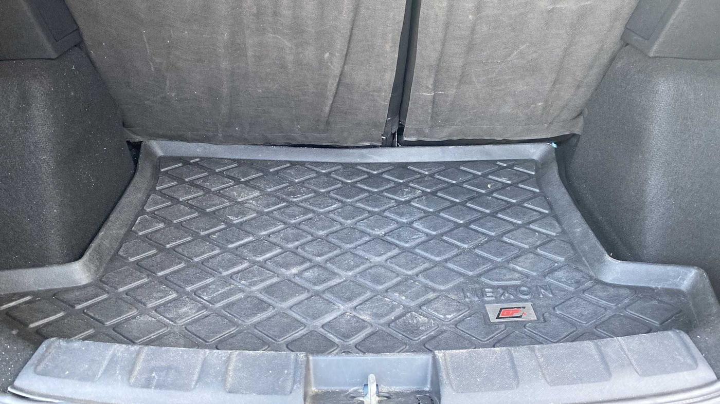 2020 Tata NEXON XZA PLUS (O) PETROL DUAL TONE, Petrol, Automatic, 21,520 km, Boot Inside