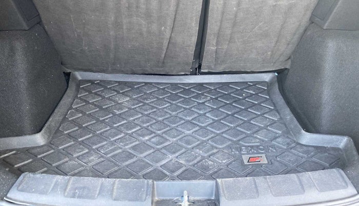 2020 Tata NEXON XZA PLUS (O) PETROL DUAL TONE, Petrol, Automatic, 21,520 km, Boot Inside